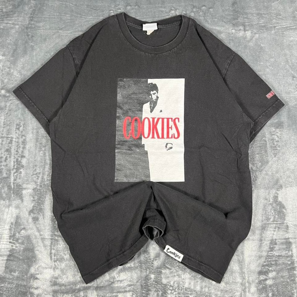 Y2K Cookies Scarface Black & White Graphic T-Shirt - size large